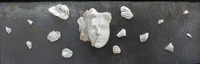explosion, 2019, marmo statuario di Carrara, piombo, ceramica e argento, cm 113x37x12